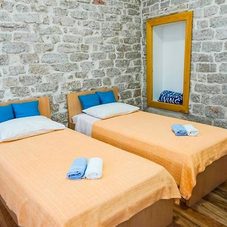 Studio Apartment In The Old City Of شيبينيك المظهر الخارجي الصورة